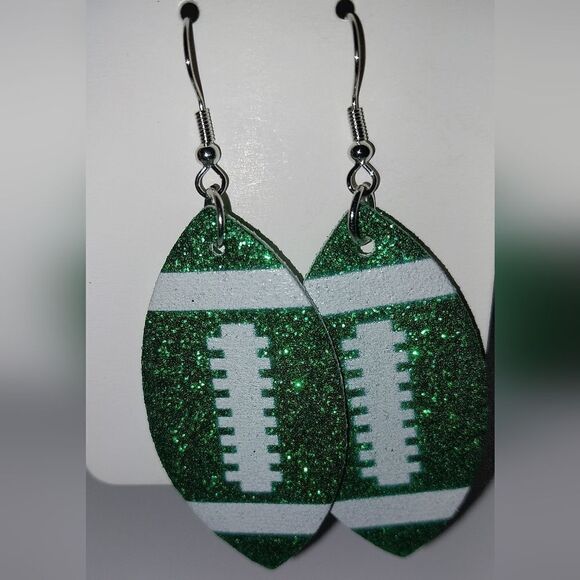 Super cute football dangle earrings - Picture 4 of 7